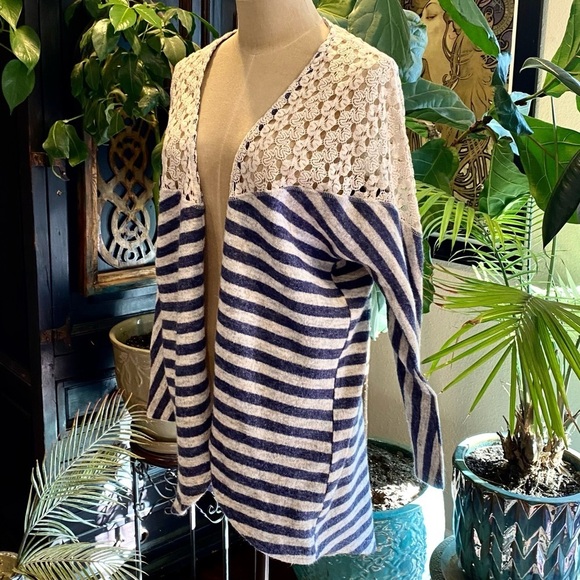 UMGEE WOMEN'S STRIPED KIMONO SWEATER - Picture 10 of 16